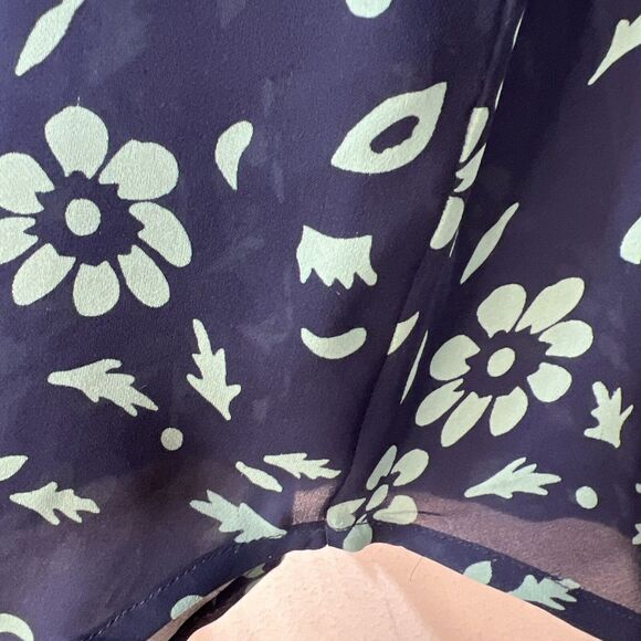 Vintage Y2K 100% Silk Semi Sheer button down office career Women’s Blouse Large - Picture 3 of 10